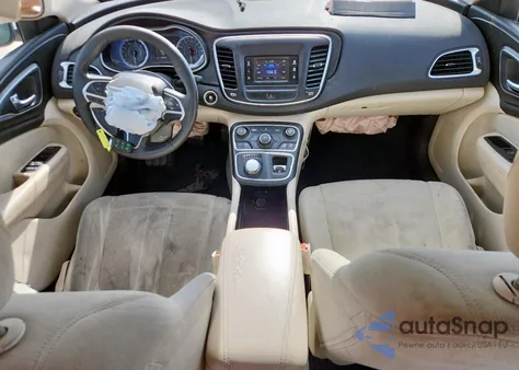 2015 Chrysler 200 Limited z USA, uszkodzony, nr VIN 1C3CCCAB5FN571571